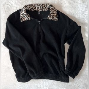 -Half Zip Cheetah Print Crew Neck Sweatshirt-